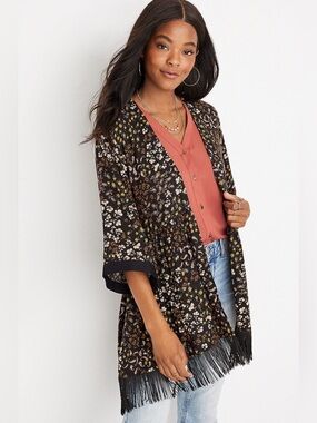 Maurice’s black floral fringe kimono size medium